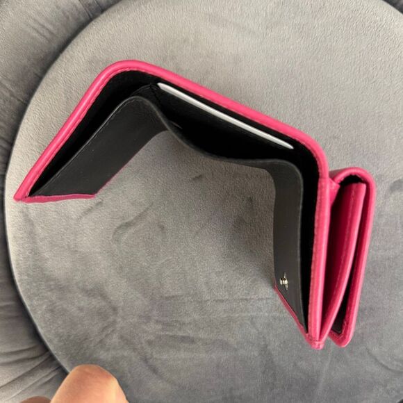 BALENCIAGA Logo-Print Full-Grain Leather Trifold Wallet - Picture 8 of 12